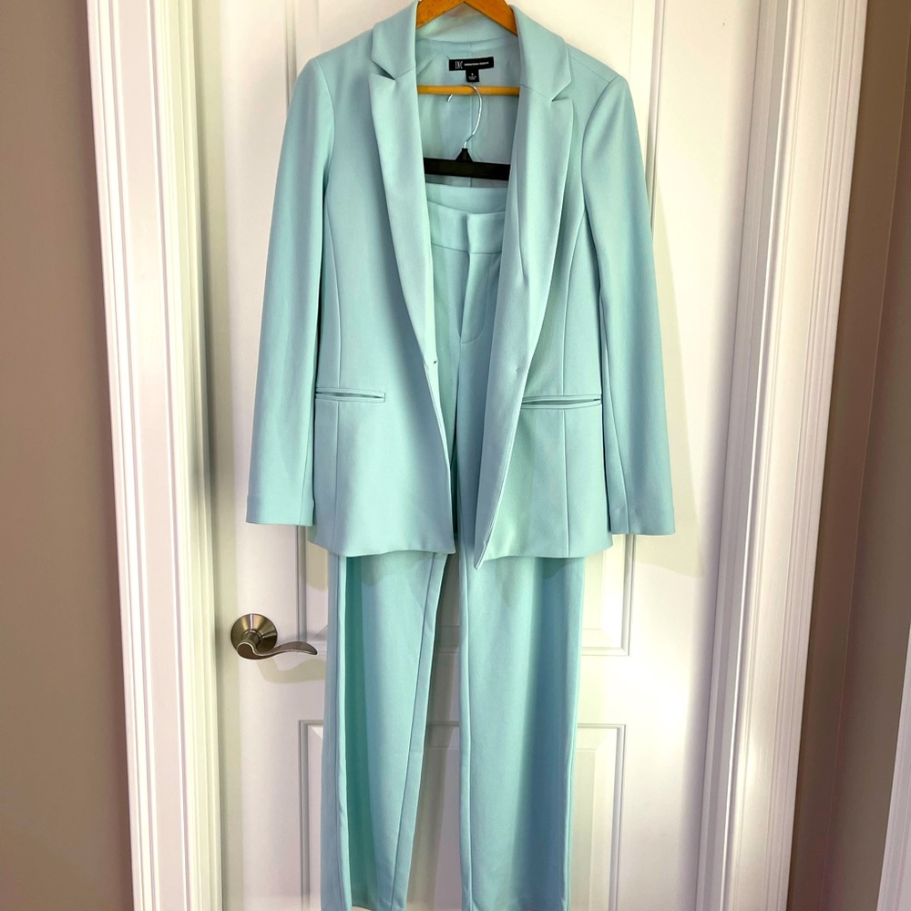 Inc international concepts Suit